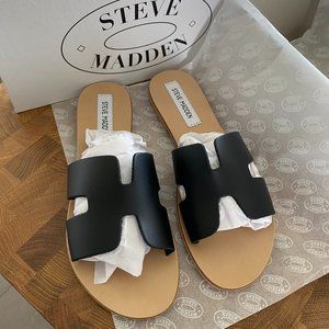 BRAND NEW, NEVER WORN STEVE MADDEN 'SPORTY SLIDES'